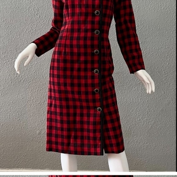 First focus. Size 5/6  beautiful 1980s button down dress - Picture 10 of 12